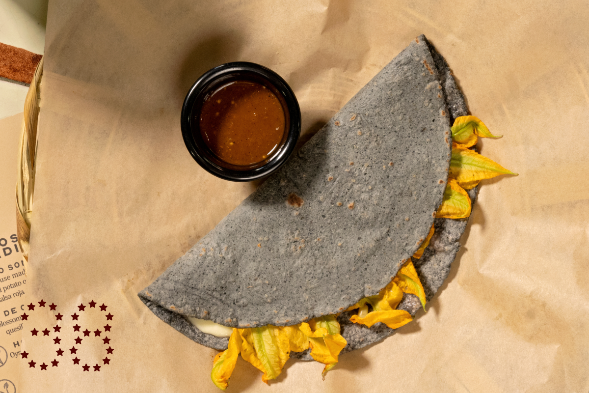 LOS ANGELES, CA - OCTOBER 25, 2024: Quesadilla with Squash Blossoms at Komal in Los Angeles. (Ron De Angelis / For The Times)