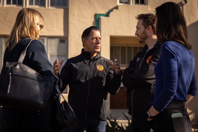 Los Angeles, CA - January 12: LA school superintendent Alberto Carvalho tours Brentwood science magnet on Sunday, Jan. 12, 2025 in Los Angeles, CA. Students from Palisades Charter Elementary who school was destroyed by fire in the Pacific Palisades will continue their schooling at Brentwood science magnet school. (Jason Armond / Los Angeles Times)