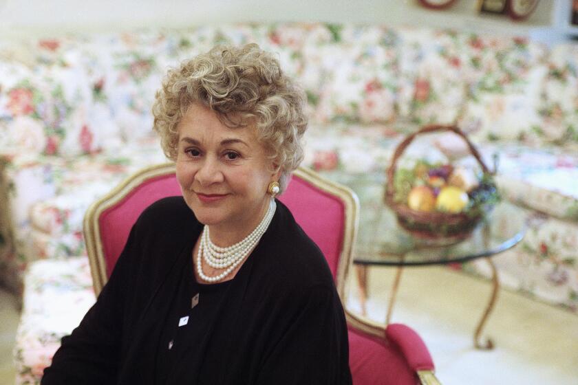 Actress Joan Plowright poses for a portrait at a New York hotel on May 4, 1999. Plowright co-stars with Judi Dench, Maggie Smith, Cher and Lily Tomlin in Franco Zeffirelli?s autobiographical film ?Tea with Mussolini.? (AP Photo/Suzanne Plunkett)